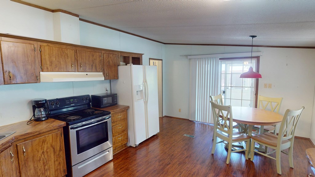 7145 David Whitfield Road Wewahitchka, FL 32465 - Photo 8 of 38