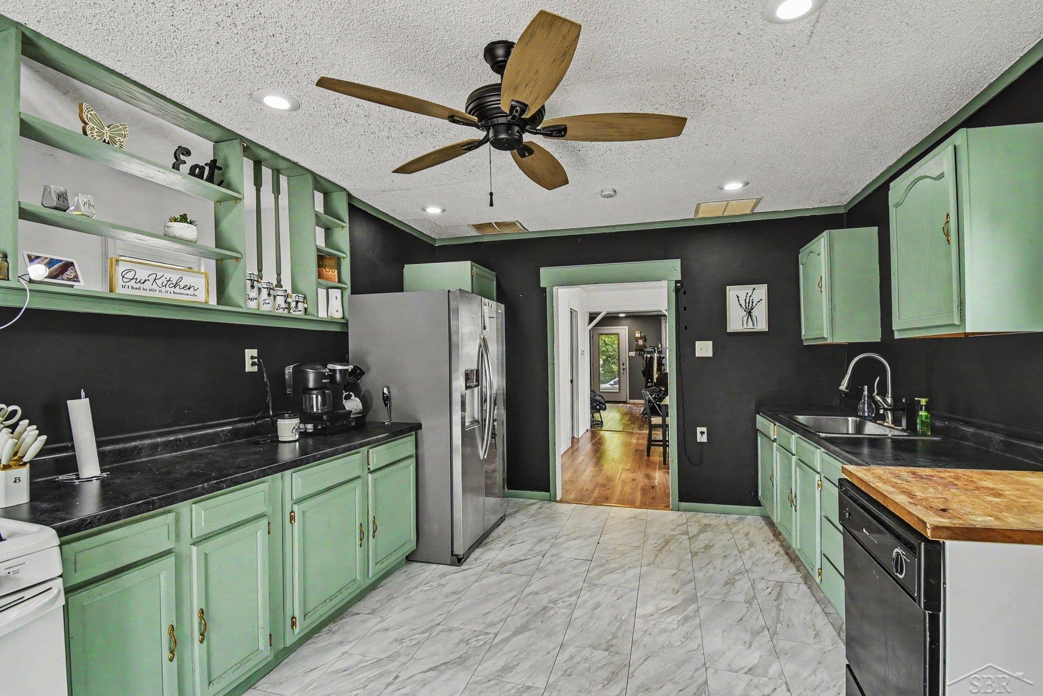 1009 22nd Street Bay City, MI 48708 - Photo 7 of 22