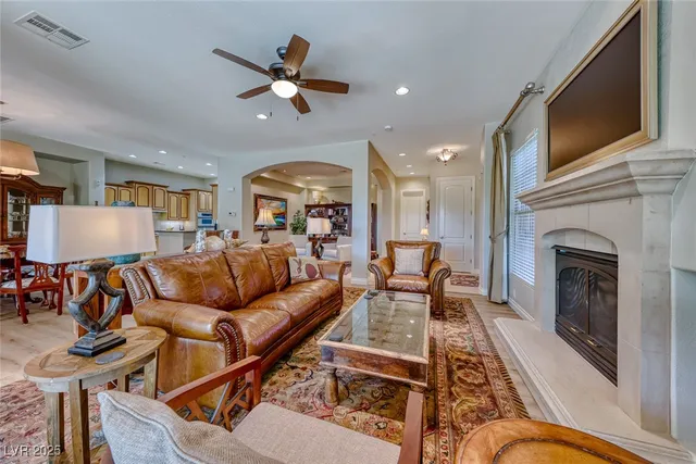 $2,600 | 65 Luce Del Sole, Unit 1, Henderson, NV 89011