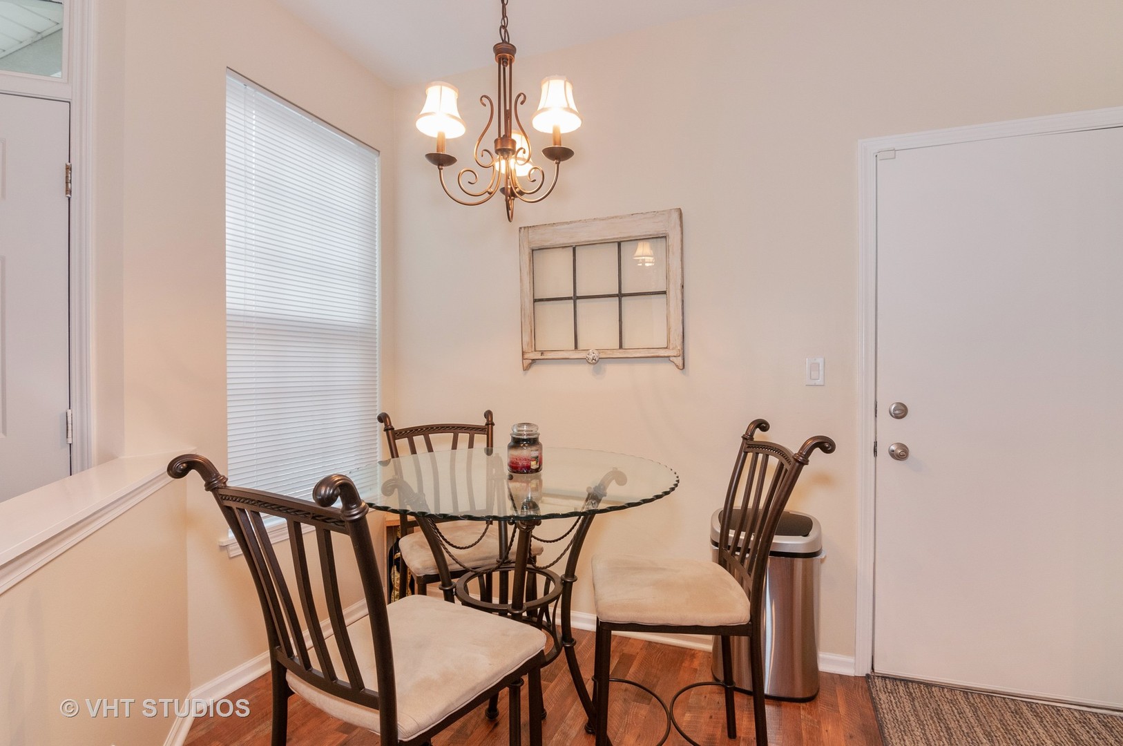 136 Lake Ridge Drive Glendale Heights, IL 60139 - Photo 11 of 21