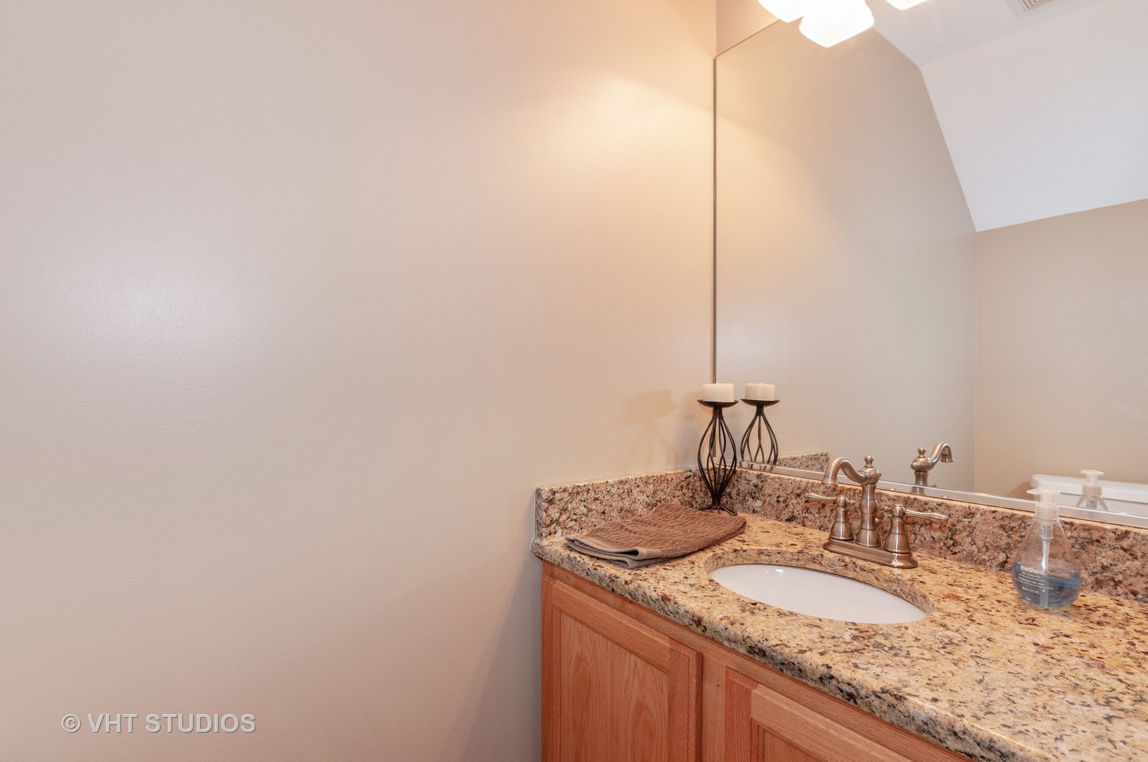 136 Lake Ridge Drive Glendale Heights, IL 60139 - Photo 12 of 21