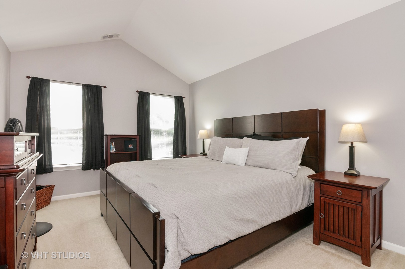 136 Lake Ridge Drive Glendale Heights, IL 60139 - Photo 13 of 21