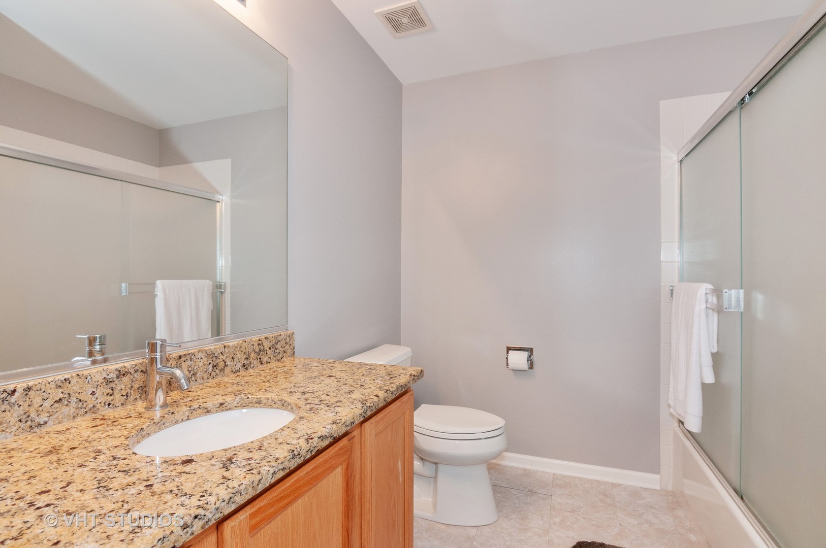 136 Lake Ridge Drive Glendale Heights, IL 60139 - Photo 17 of 21