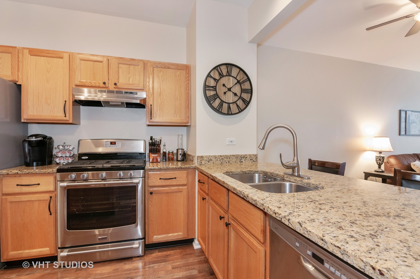 136 Lake Ridge Drive Glendale Heights, IL 60139 - Photo 9 of 21