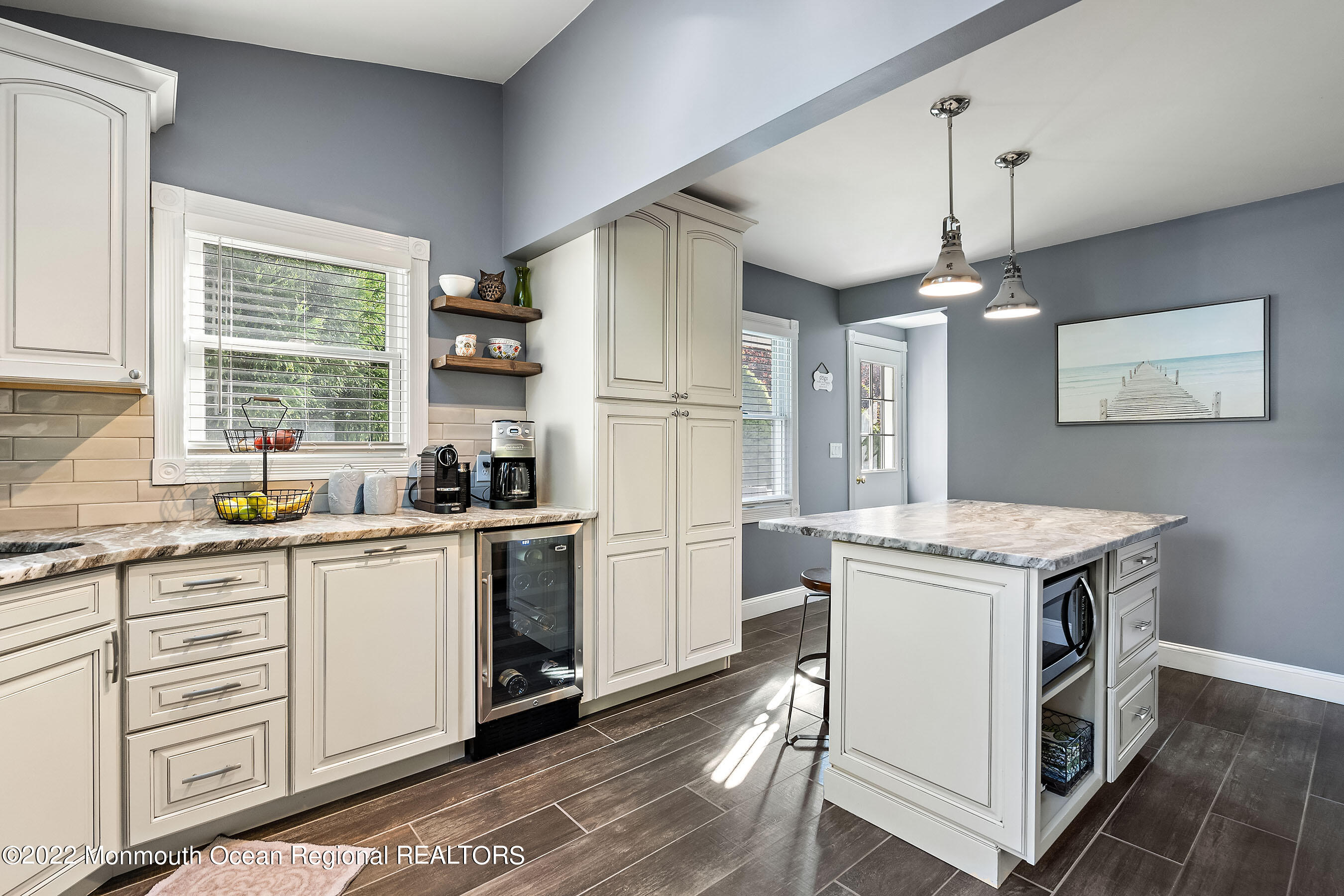 231 Highwood Road Oakhurst, NJ 07755 - Photo 17 of 52 24-Int26 Kitchen1e