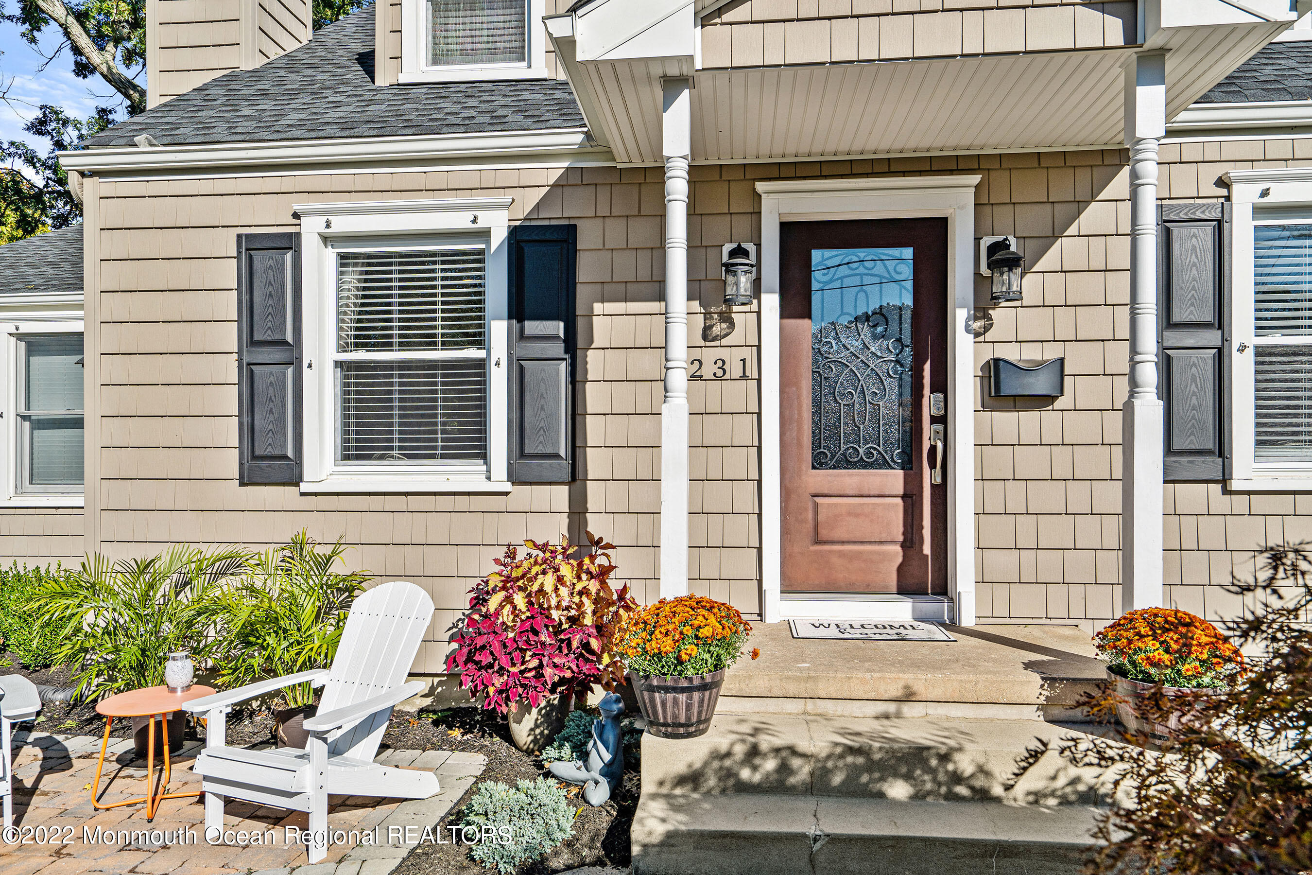 231 Highwood Road Oakhurst, NJ 07755 - Photo 3 of 52 07-Ext1 FrontDoor