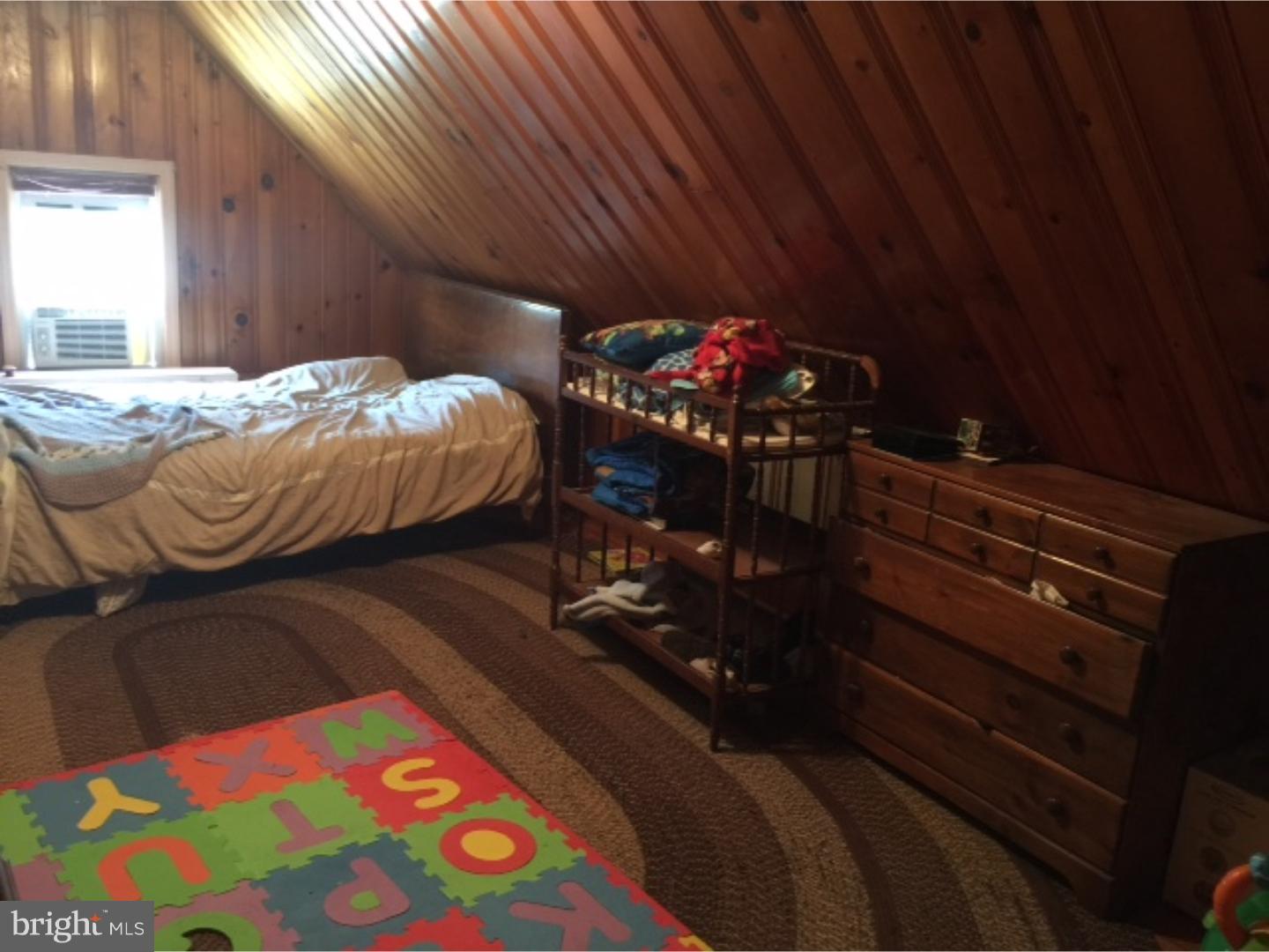 43 Parkside Inn Road Bernville, PA 19506 - Photo 14 of 17 Bedroom 2