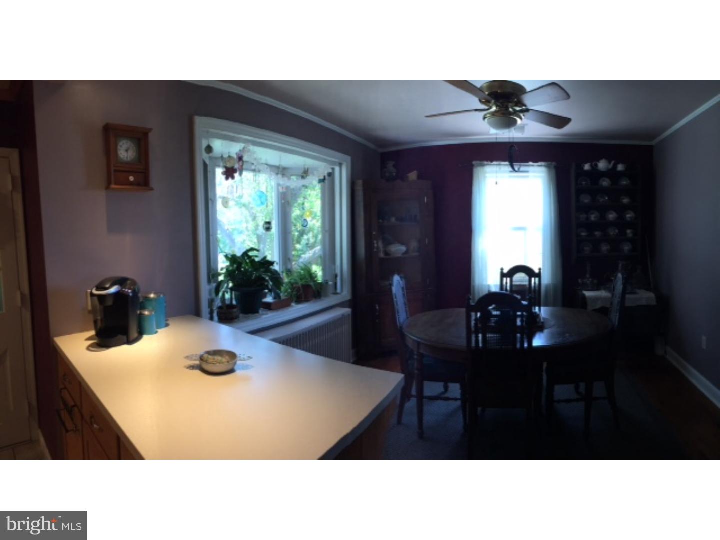 43 Parkside Inn Road Bernville, PA 19506 - Photo 7 of 17 Dining Room