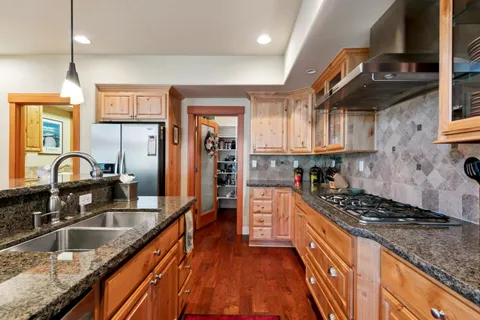 $1,475,000 | 11711 Hope Court, Unit B, Truckee, CA 96161