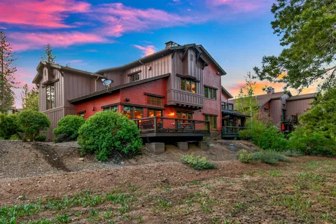$1,475,000 | 11711 Hope Court, Unit B, Truckee, CA 96161