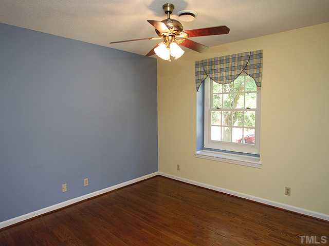 4508 Sterling Place Raleigh, NC 27612 - Photo 17 of 25