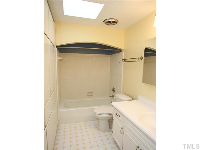 4508 Sterling Place Raleigh, NC 27612 - Photo 18 of 25