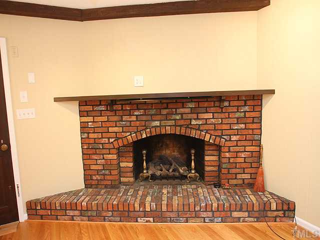 4508 Sterling Place Raleigh, NC 27612 - Photo 10 of 25