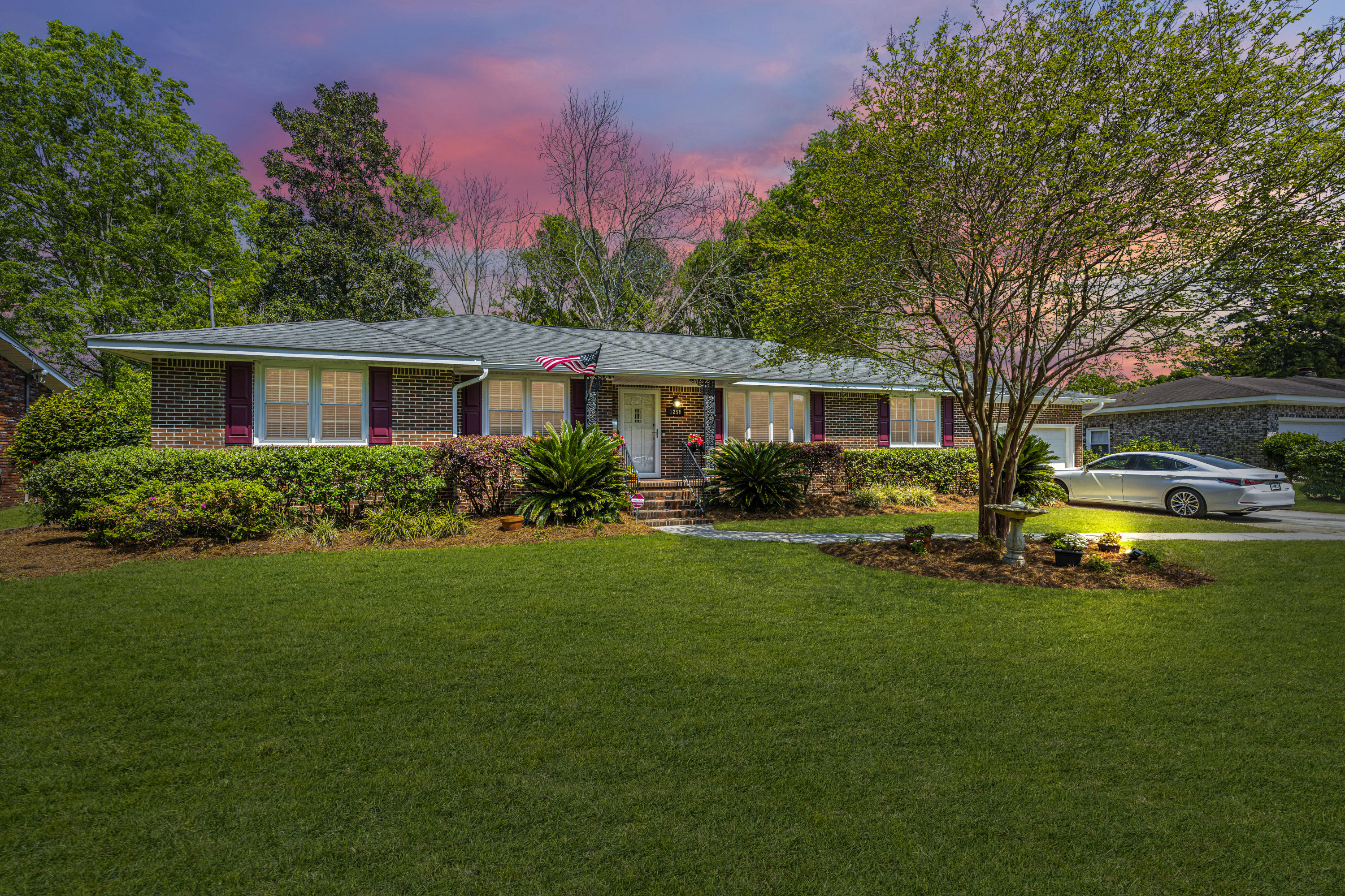 1258 Merton Road Charleston, SC 29407 - Photo 1 of 22 1258MertonRd01-nt front
