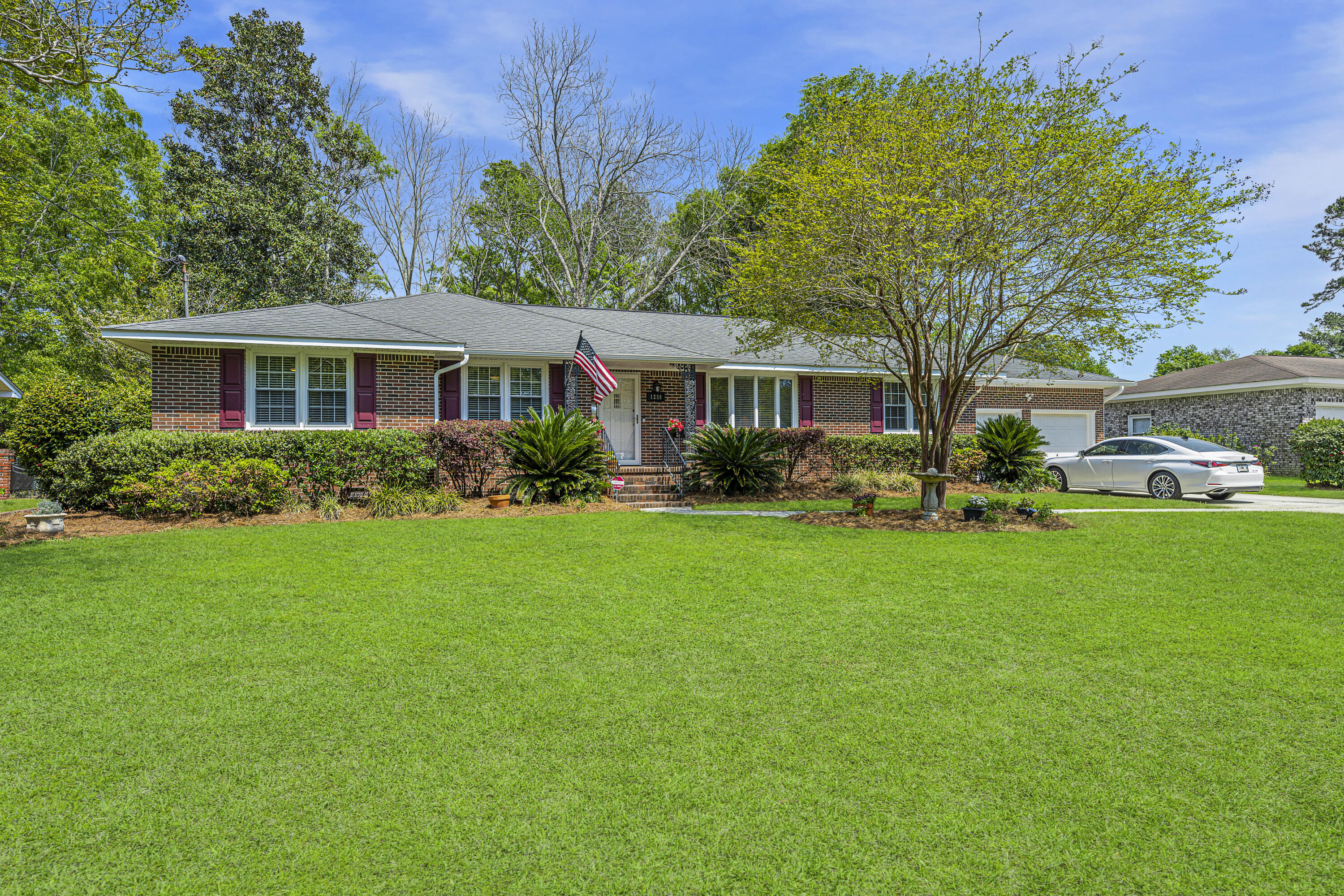 1258 Merton Road Charleston, SC 29407 - Photo 2 of 22 1258MertonRd04-day front
