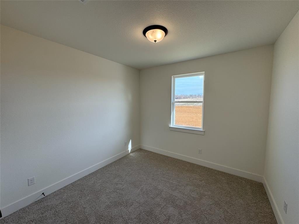 2004 Camden Drive Springtown, TX 76082 - Photo 4 of 13