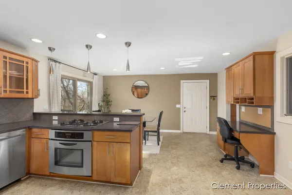 $415,000 | 13544 Kenowa Avenue, Kent City, MI 49330