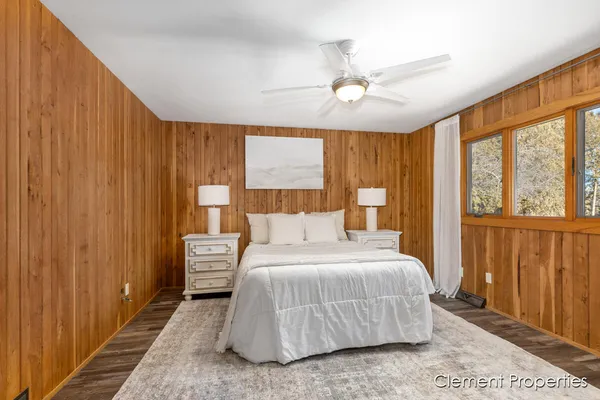 $415,000 | 13544 Kenowa Avenue, Kent City, MI 49330