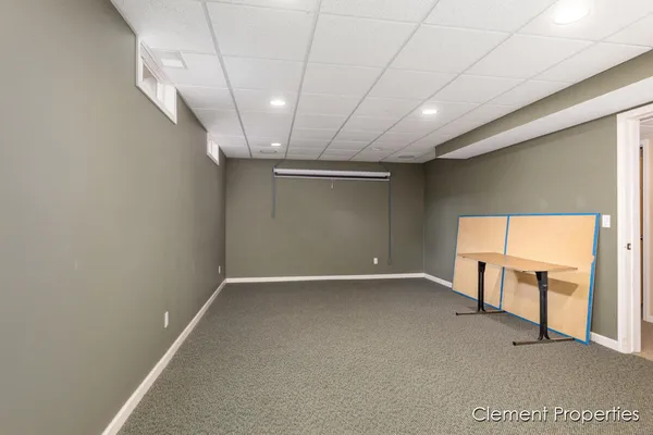 $415,000 | 13544 Kenowa Avenue, Kent City, MI 49330