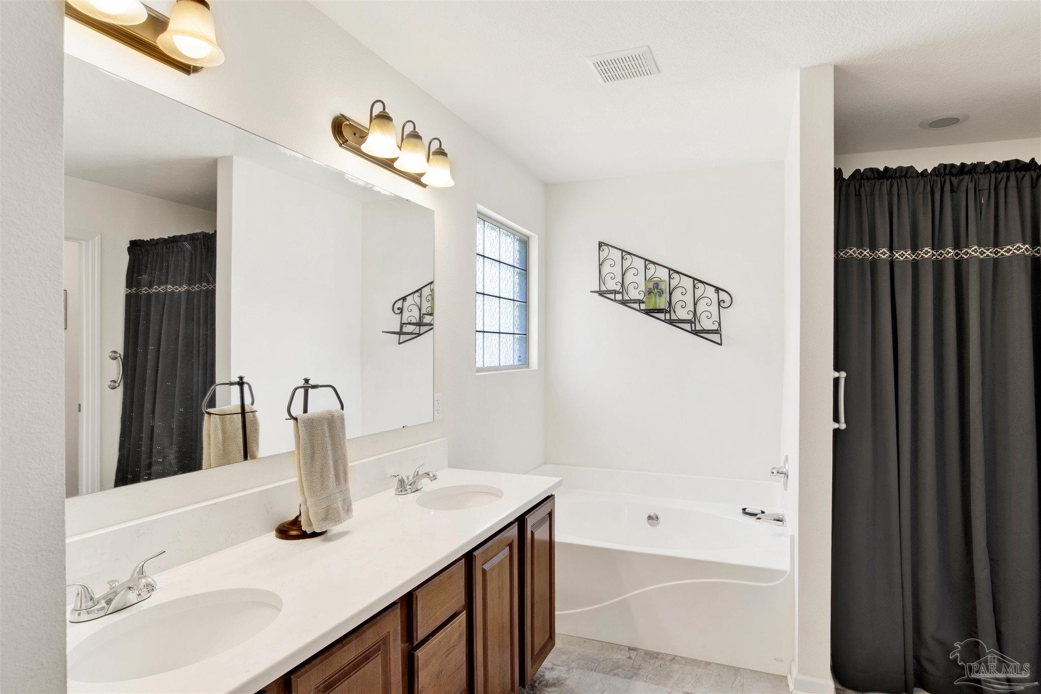 2142 Liberty Loop Road Cantonment, FL 32533 - Photo 18 of 35