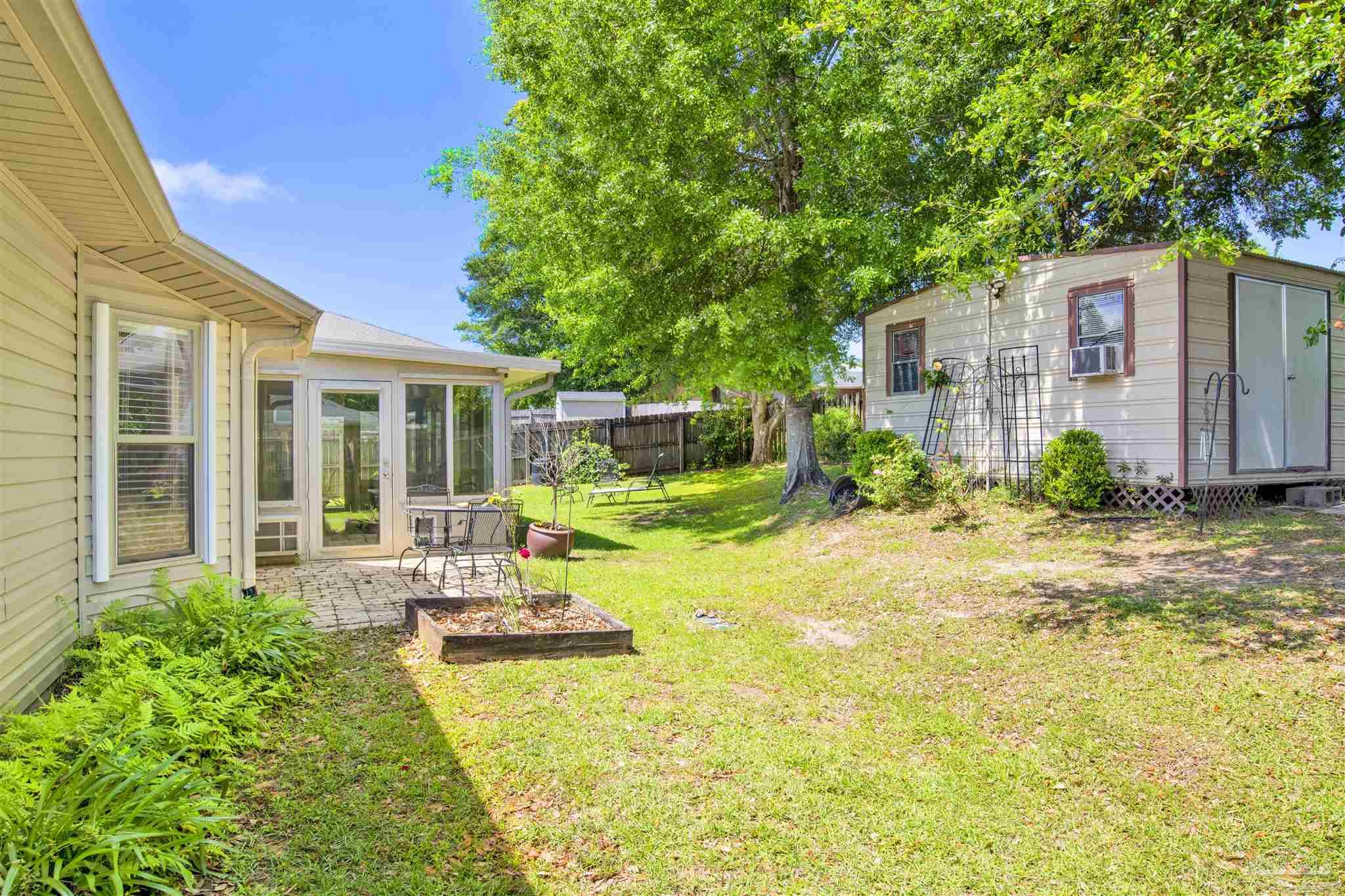 2142 Liberty Loop Road Cantonment, FL 32533 - Photo 31 of 35