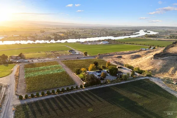 $2,995,000 | 12730 Sunny Slope Road, Caldwell, ID 83607