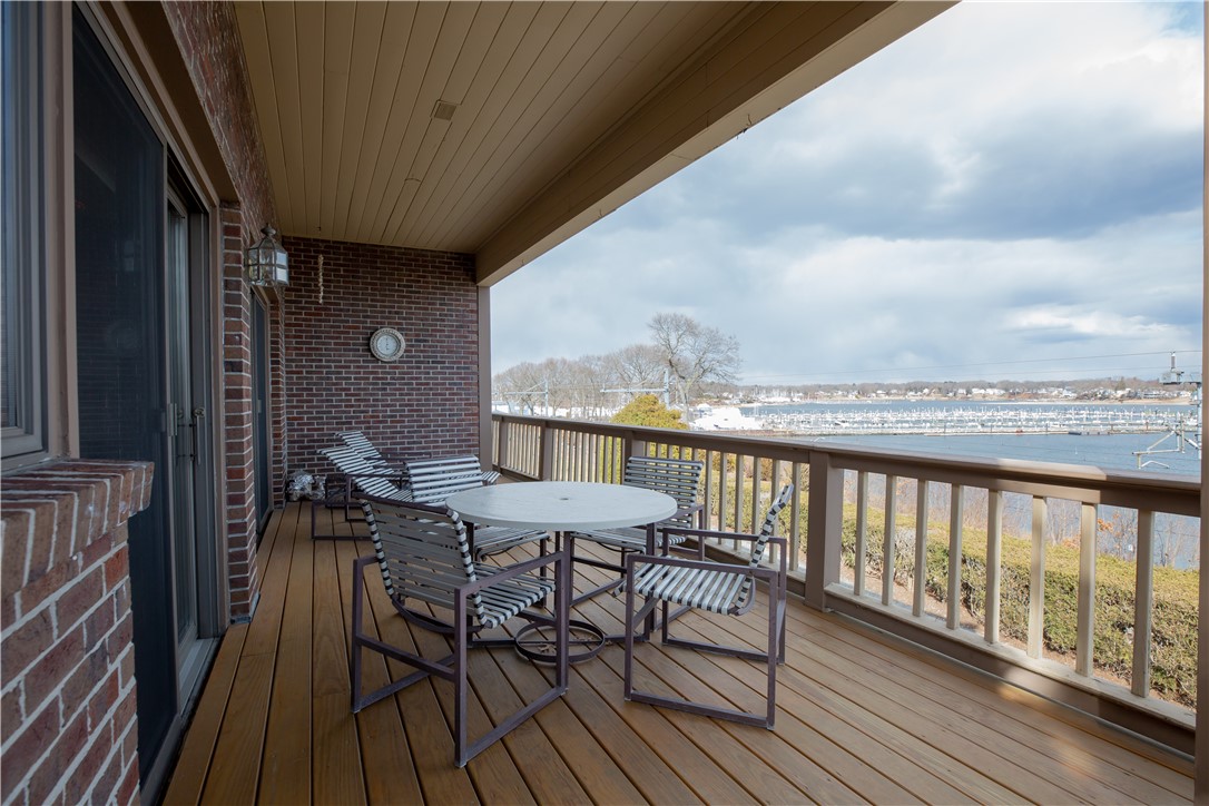 3980 Post Road Warwick, RI 02886 - Photo 7 of 41