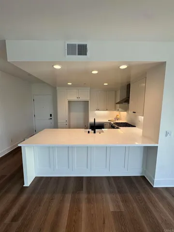 $1,400,000 | 1105 Catania Court, Unit 201, Encinitas, CA 92024