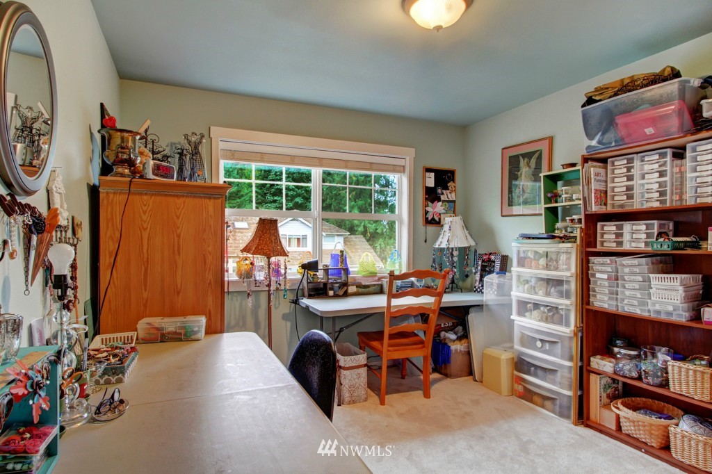 19310 Meridian Place West Bothell, WA 98012 - Photo 15 of 19 Gallery Image 15