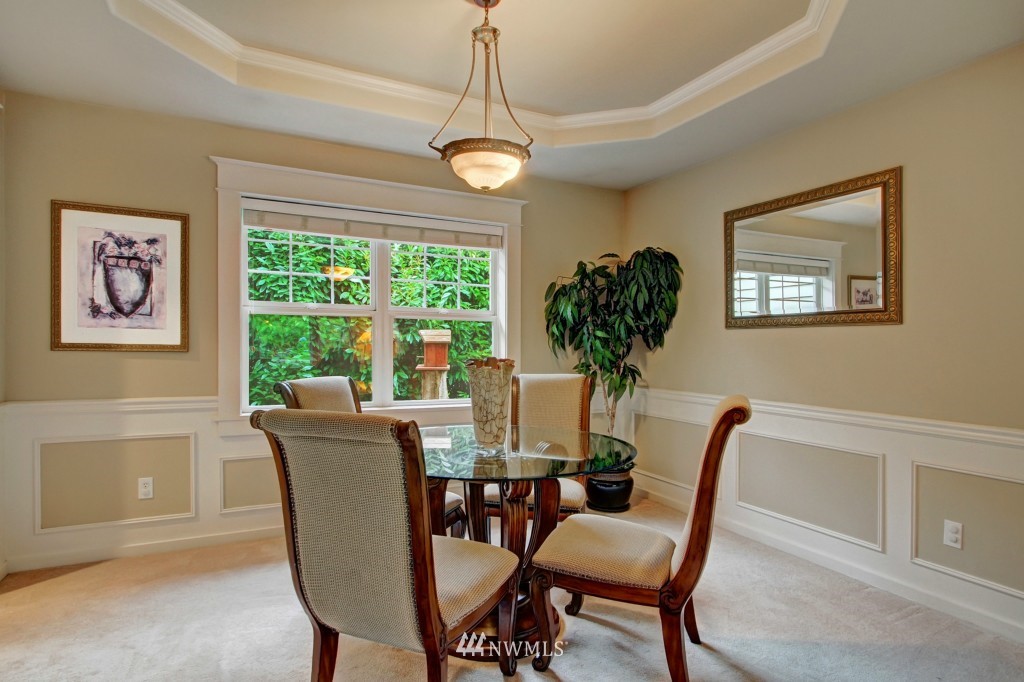 19310 Meridian Place West Bothell, WA 98012 - Photo 9 of 19 Gallery Image 9