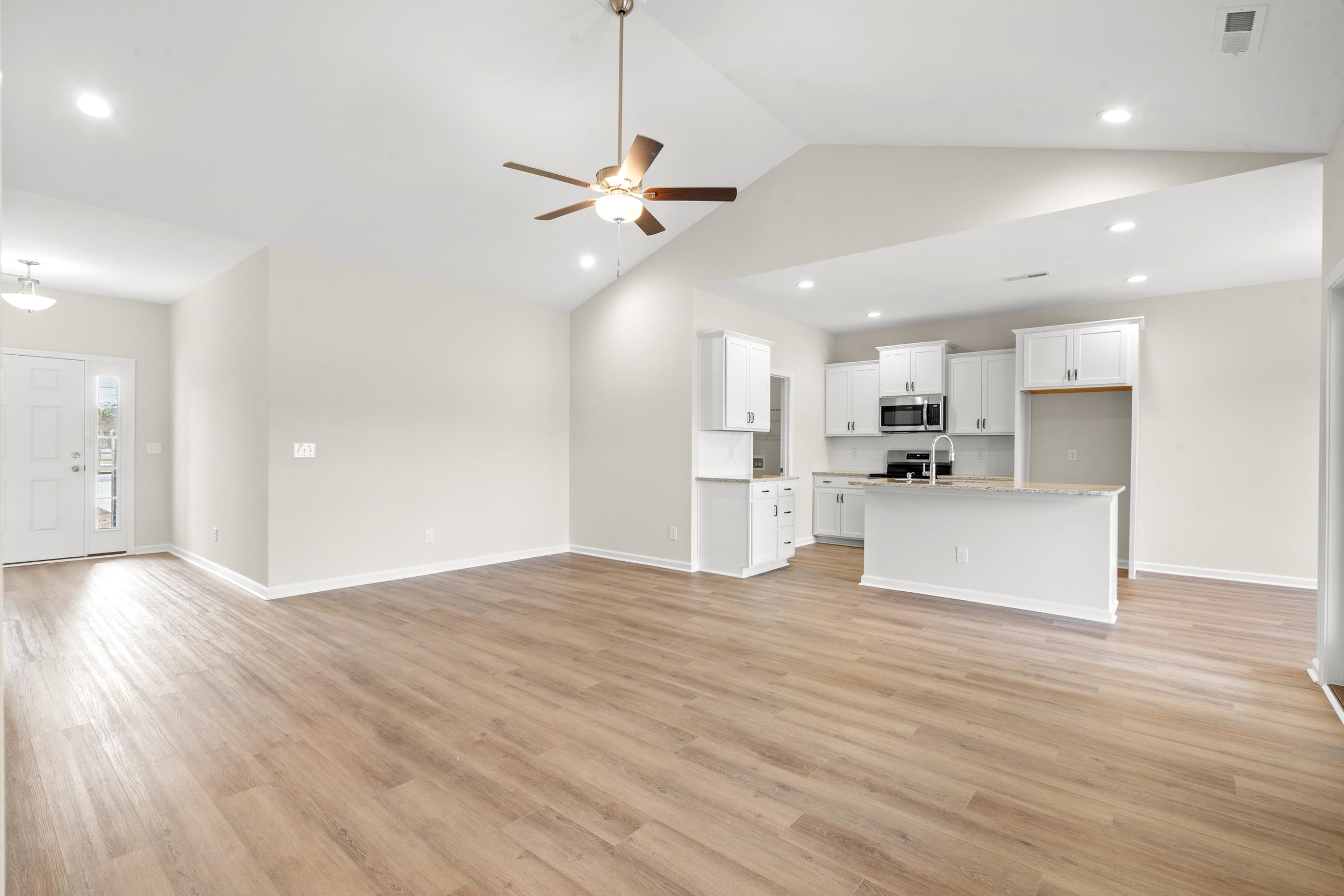1142 West Business 9 Loris, SC 29569 - Photo 3 of 17