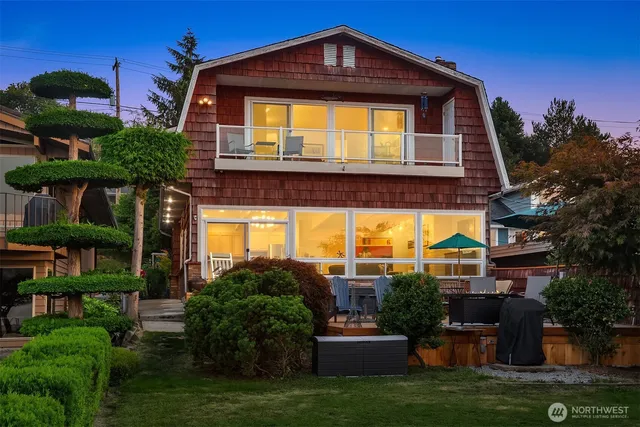 $2,450,000 | 10116 Rainier Avenue South, Seattle, WA 98178