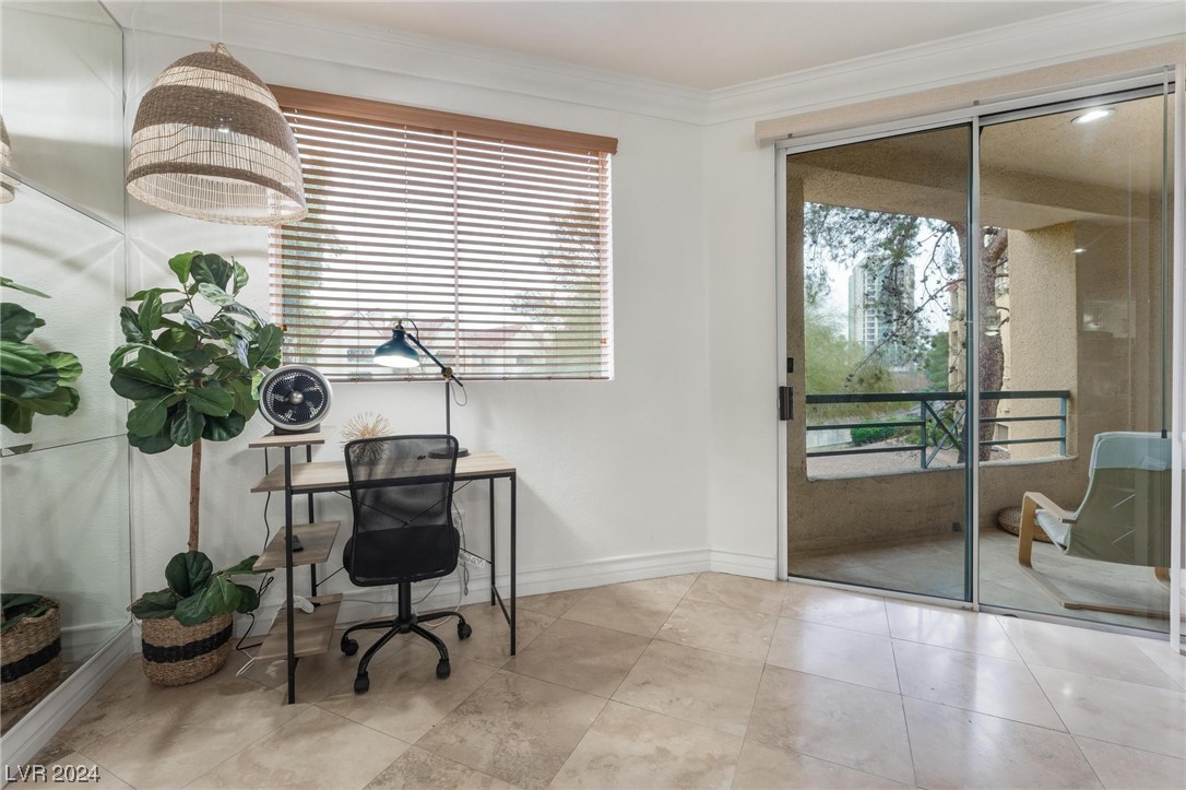210 East Flamingo Road, Unit 127 Las Vegas, NV 89169 - Photo 4 of 37