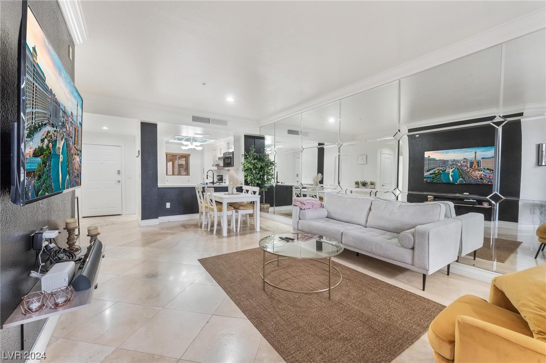 210 East Flamingo Road, Unit 127 Las Vegas, NV 89169 - Photo 5 of 37
