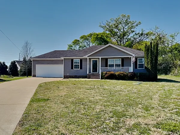 $2,029 | 110 Aretha Court, Murfreesboro, TN 37128