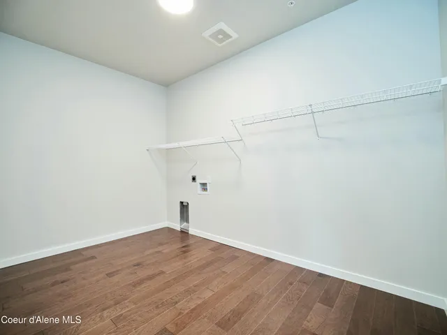 $685,000 | 953 East RR Avenue, Post Falls, ID 83854