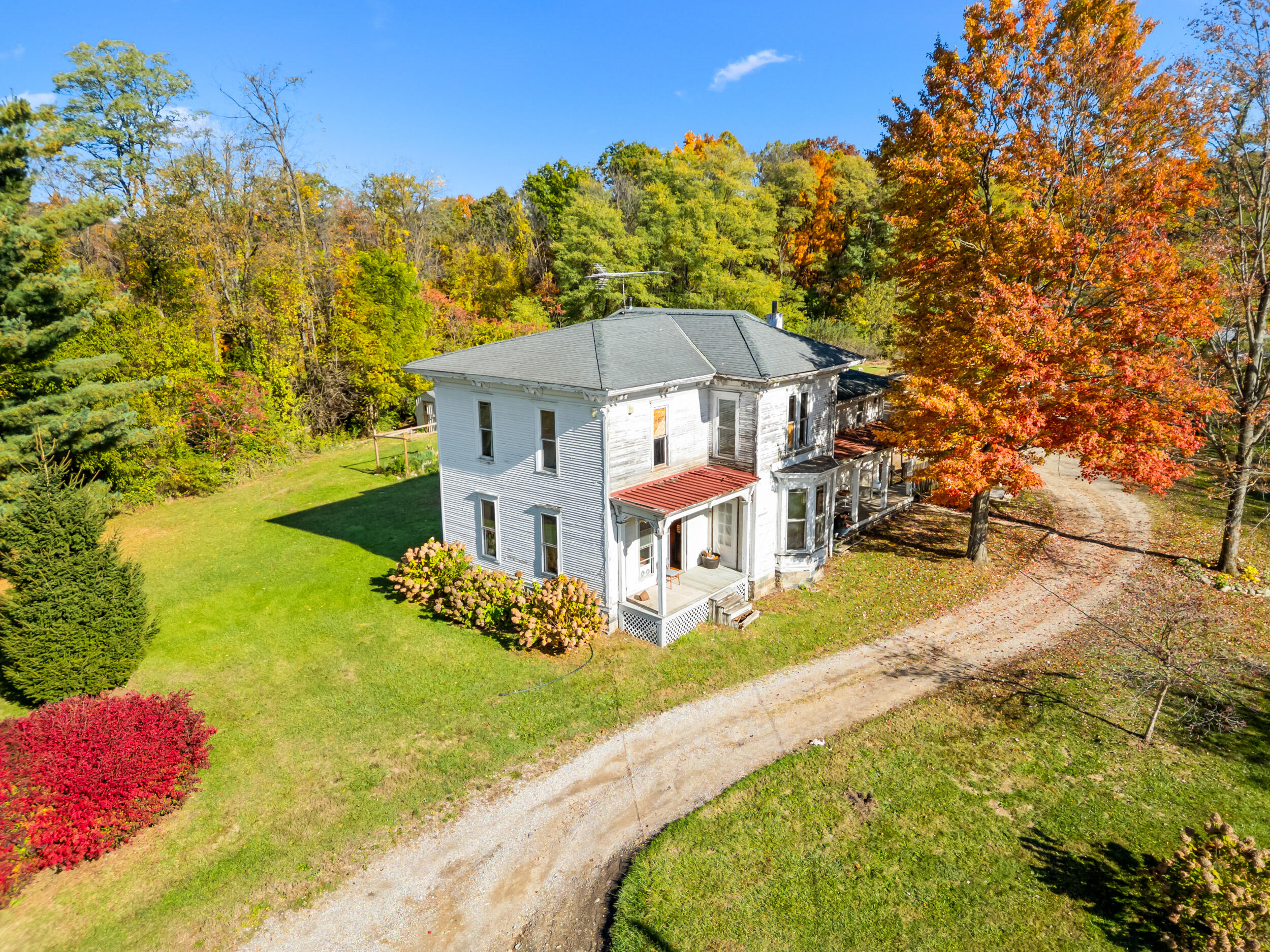 4680 Fitzpatrick Road Jonesville, MI 49250 - Photo 3 of 76 4_dji_0334