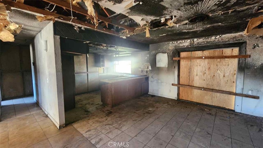 22330 Miramot Road Apple Valley, CA 92308 - Photo 6 of 11