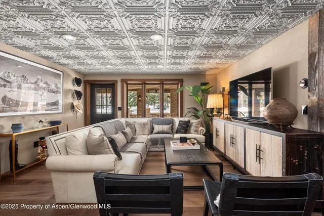 $100,000 | 303 Conundrum Creek Road, Aspen, CO 81611