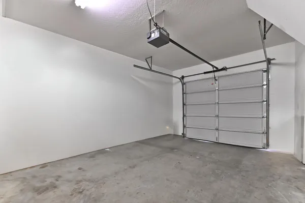 a view of a garage