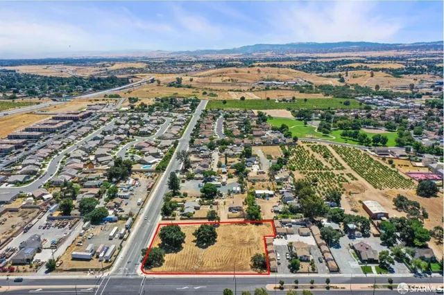 $495,000 | 3200 East 18th Street, Antioch, CA 94509