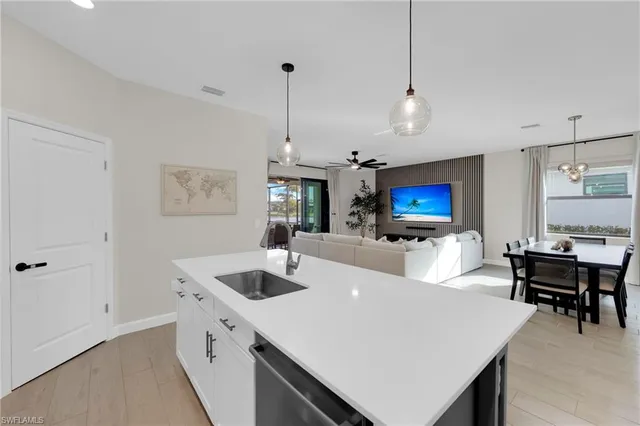 $645,000 | 18664 Ives Drive, Estero, FL 33928