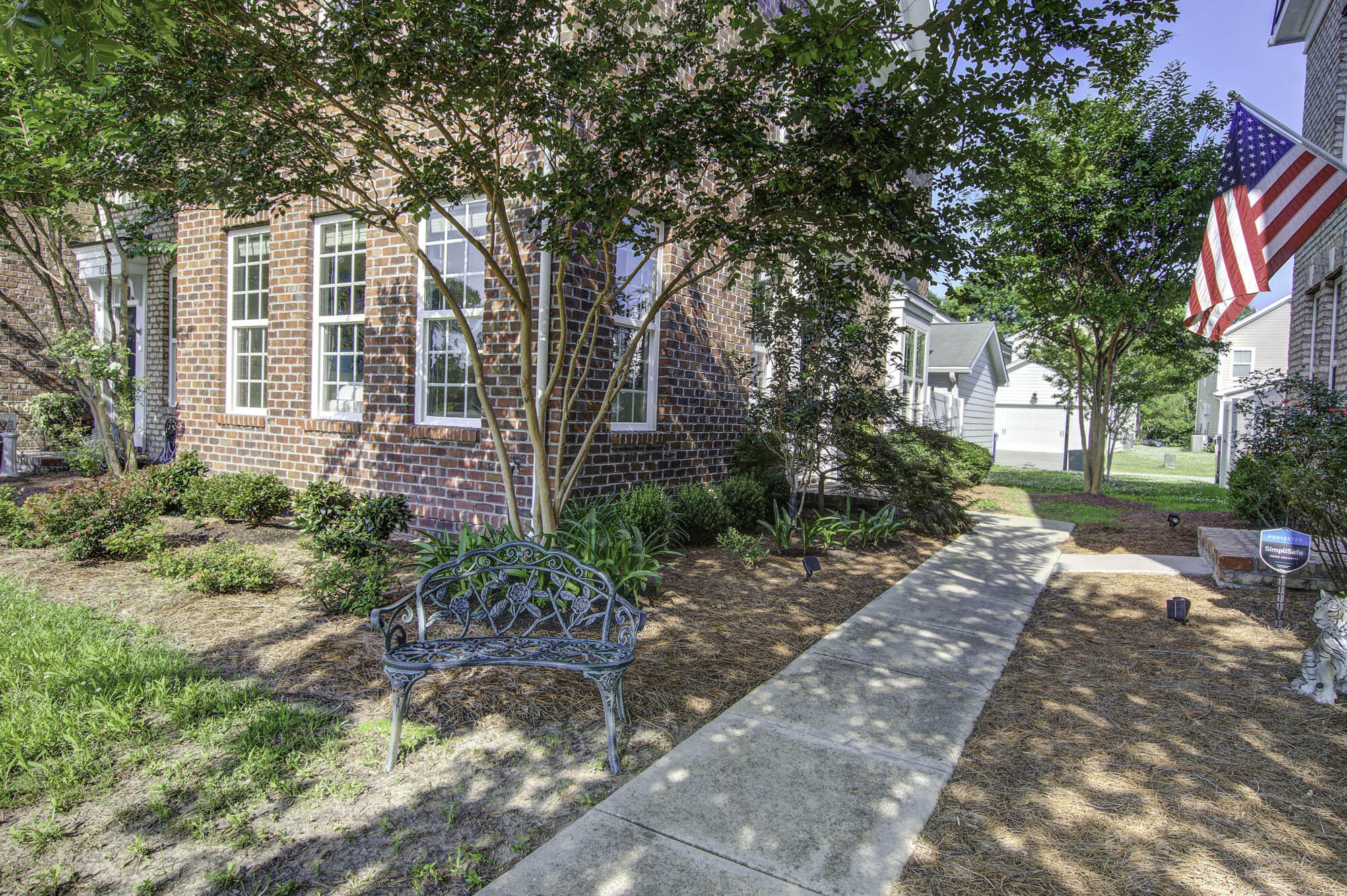 824 Rue Drive Charleston, SC 29414 - Photo 3 of 29 Front Walkway