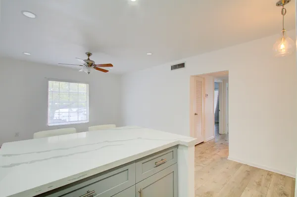 $1,850 | 2260 Northeast 67th Street, Unit 1732, Fort Lauderdale, FL 33308