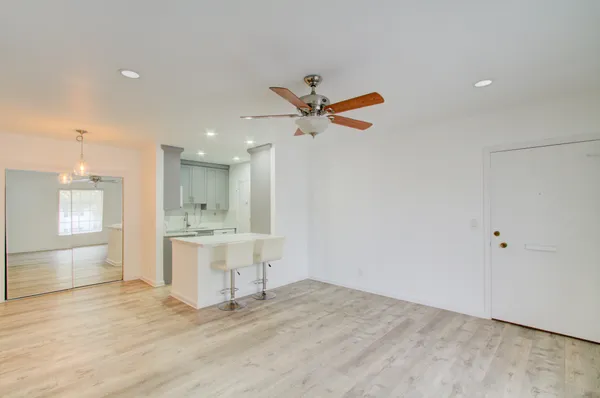 $1,850 | 2260 Northeast 67th Street, Unit 1732, Fort Lauderdale, FL 33308