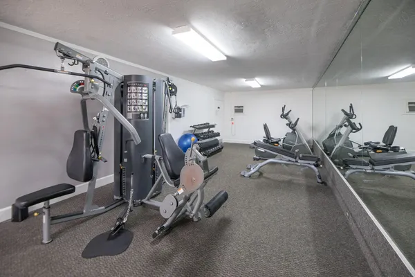 $1,850 | 2260 Northeast 67th Street, Unit 1732, Fort Lauderdale, FL 33308