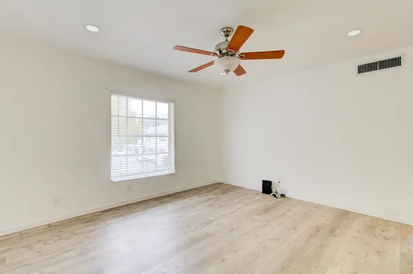 $1,850 | 2260 Northeast 67th Street, Unit 1732, Fort Lauderdale, FL 33308