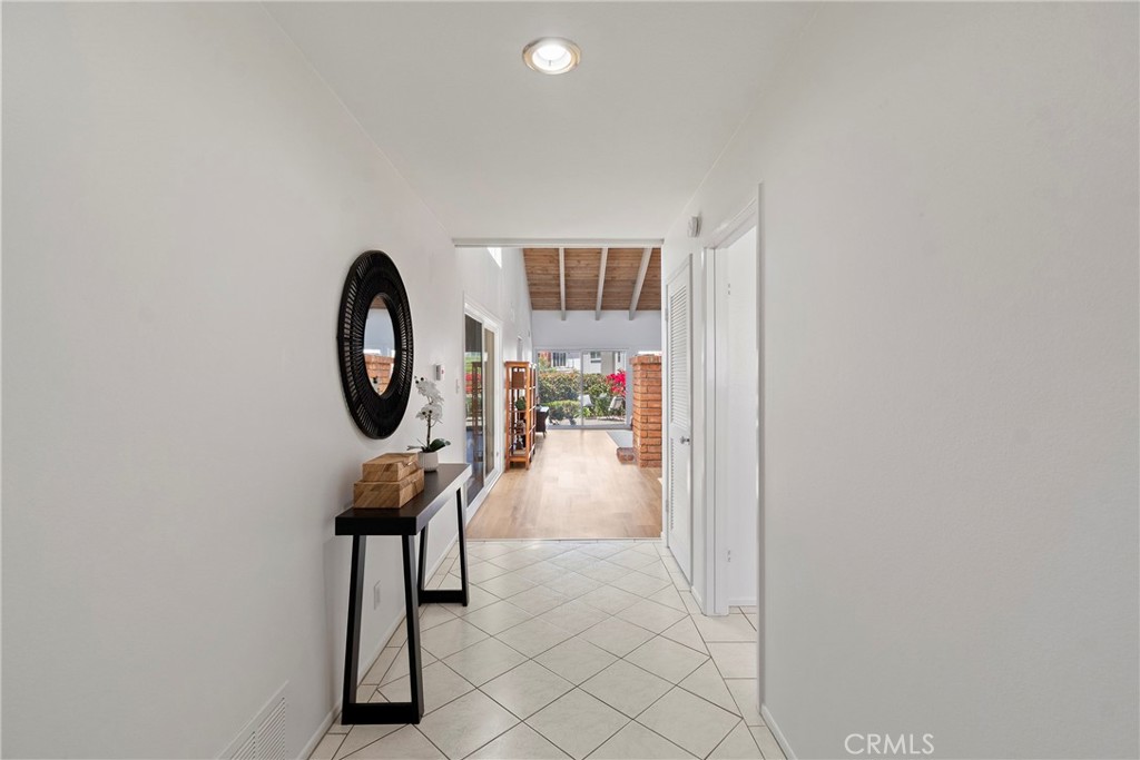 20 Mandrake Way Irvine, CA 92612 - Photo 19 of 49