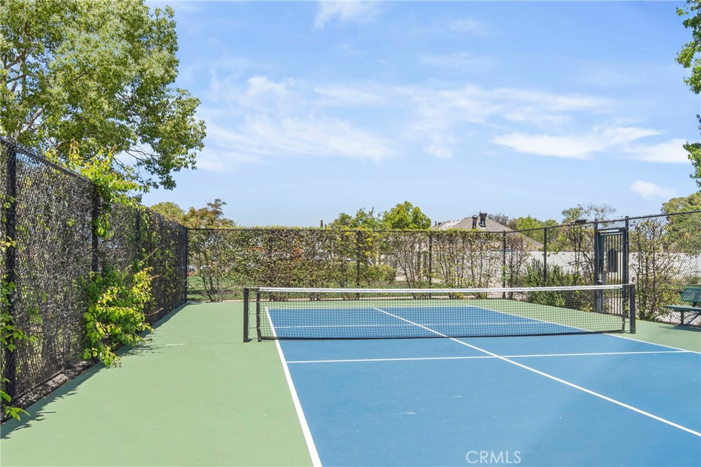 20 Mandrake Way Irvine, CA 92612 - Photo 37 of 49