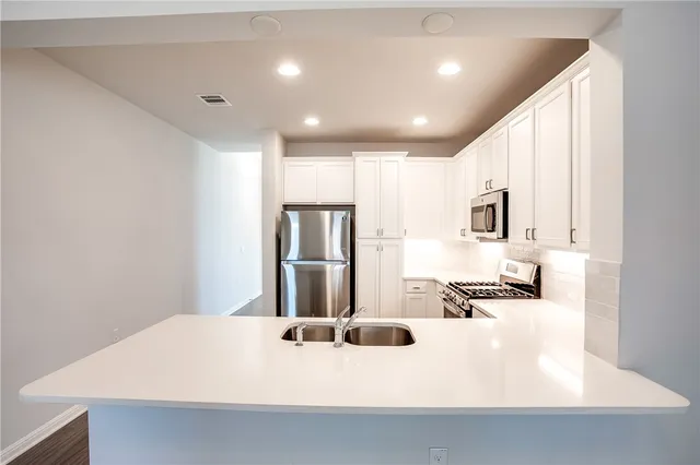 $2,250 | 701 Durness Drive, Pflugerville, TX 78660